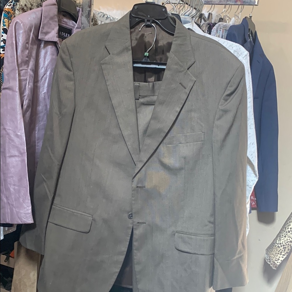Towncraft Gray Suit Classic Notch Lapel